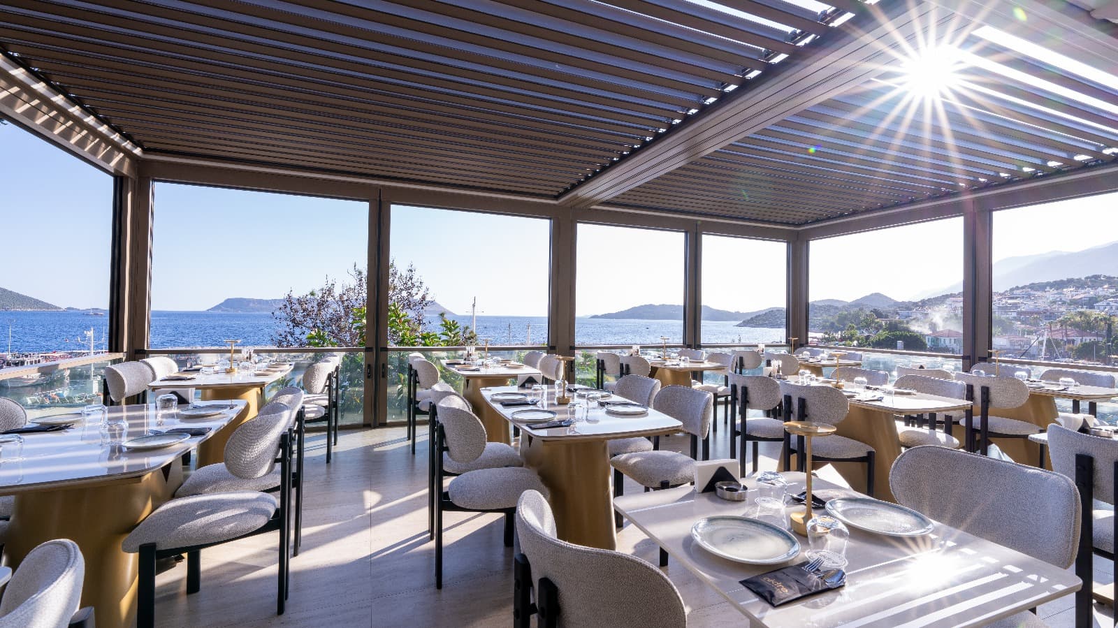 Cedre Restaurant İç Mekan